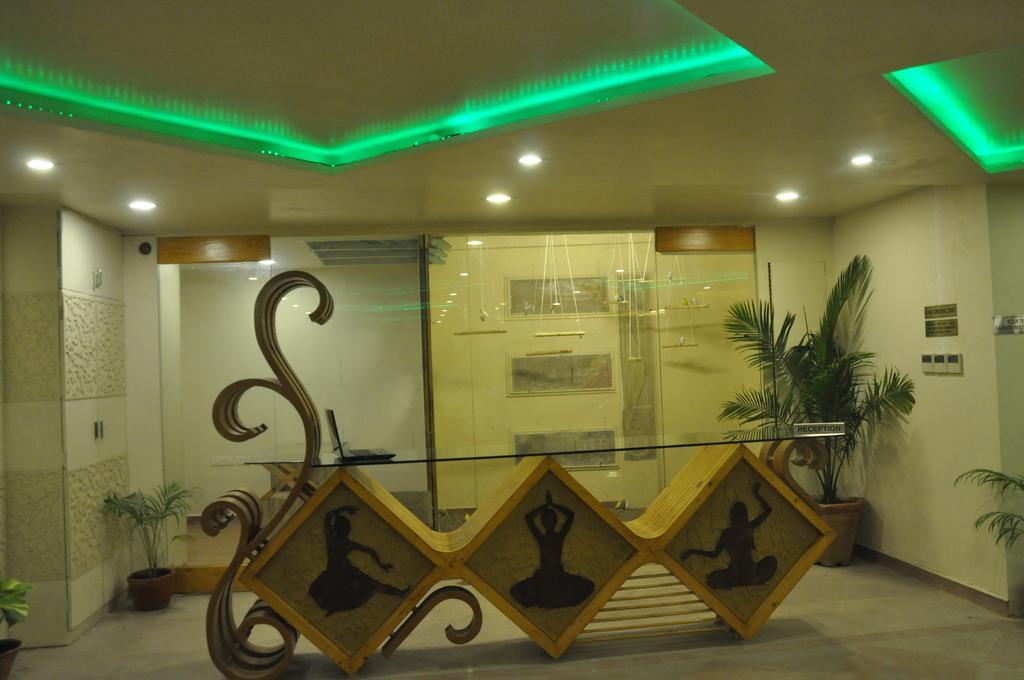 Hotel Banaras Haveli Βαρανάσι Εξωτερικό φωτογραφία