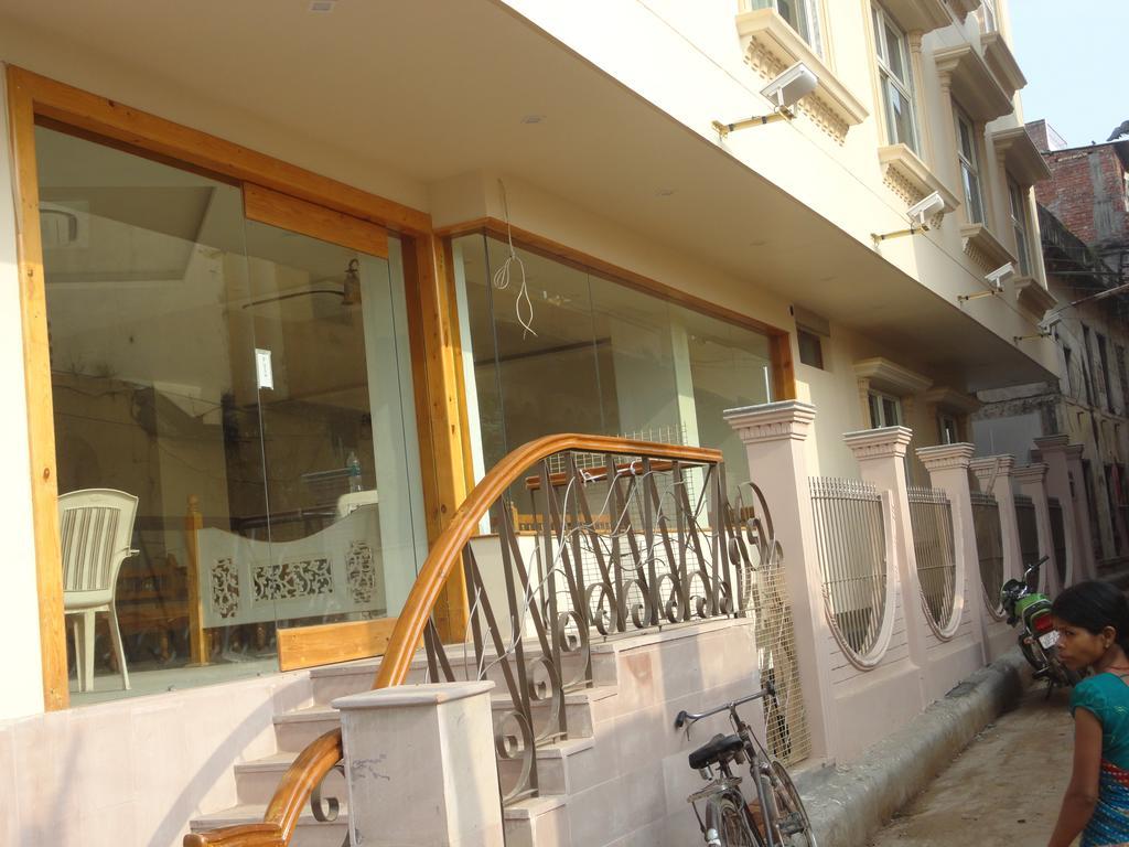 Hotel Banaras Haveli Βαρανάσι Εξωτερικό φωτογραφία