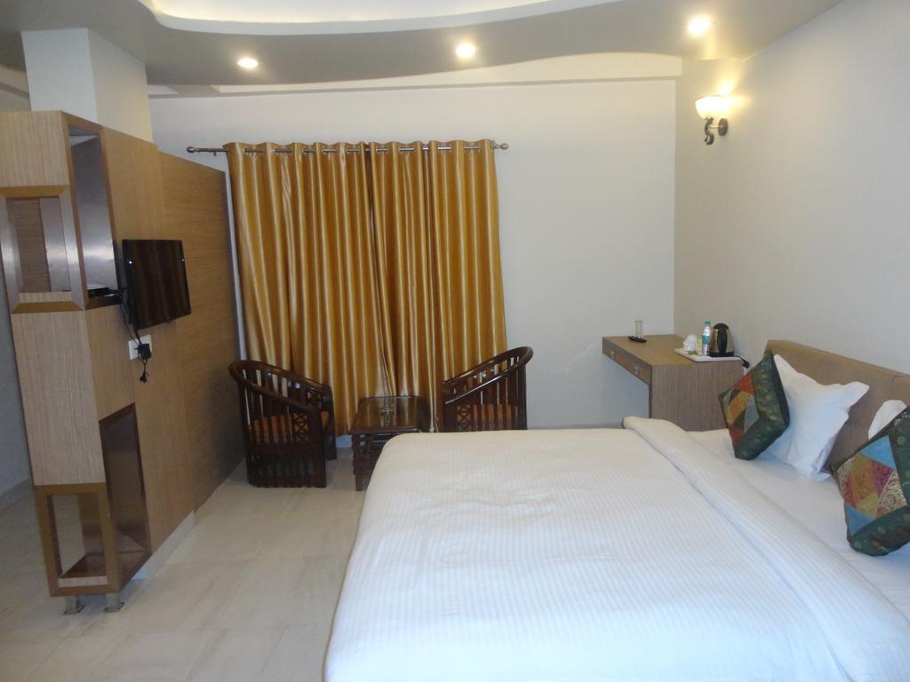 Hotel Banaras Haveli Βαρανάσι Εξωτερικό φωτογραφία