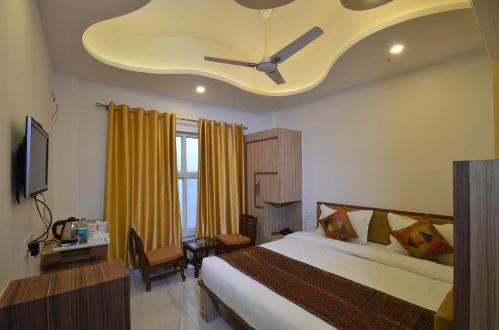 Hotel Banaras Haveli Βαρανάσι Εξωτερικό φωτογραφία
