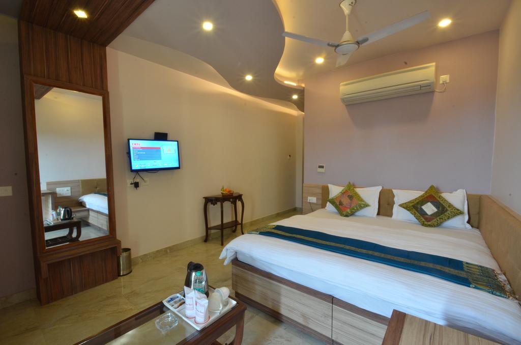 Hotel Banaras Haveli Βαρανάσι Εξωτερικό φωτογραφία
