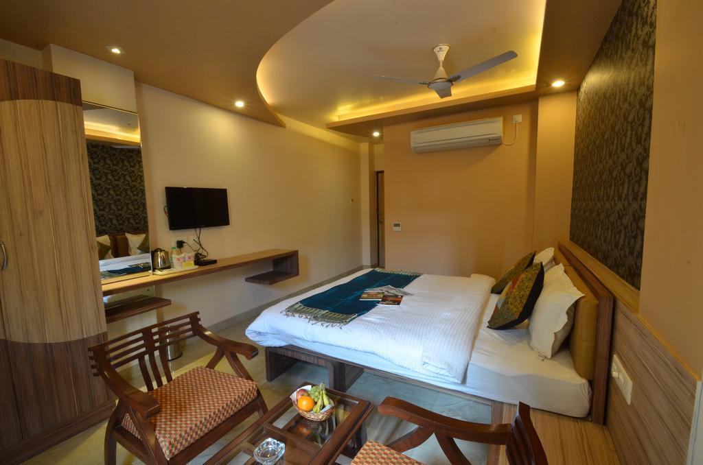 Hotel Banaras Haveli Βαρανάσι Εξωτερικό φωτογραφία