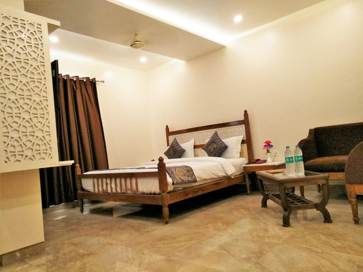 Hotel Banaras Haveli Βαρανάσι Εξωτερικό φωτογραφία